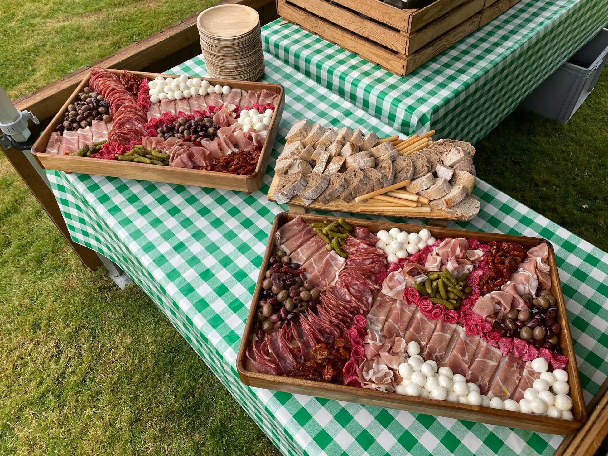 BA20 hog roast company